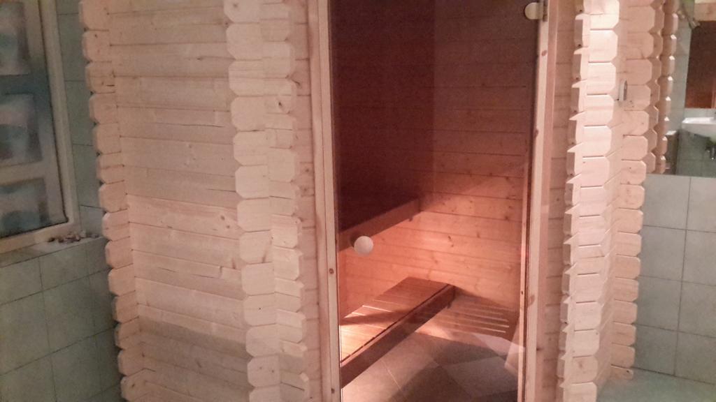 Kaare Guesthouse فيلياندي الغرفة الصورة